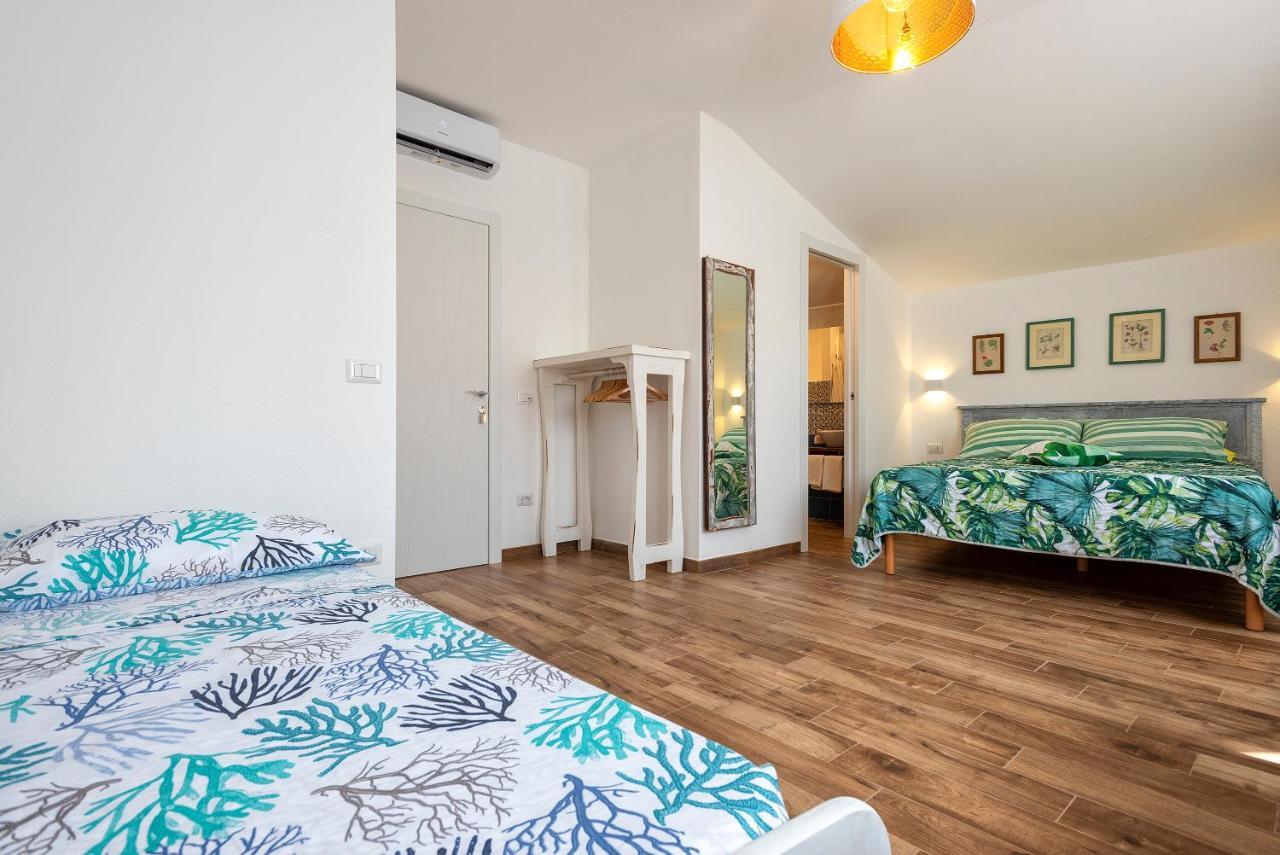 Dery Alghero Holiday Rooms מראה חיצוני תמונה