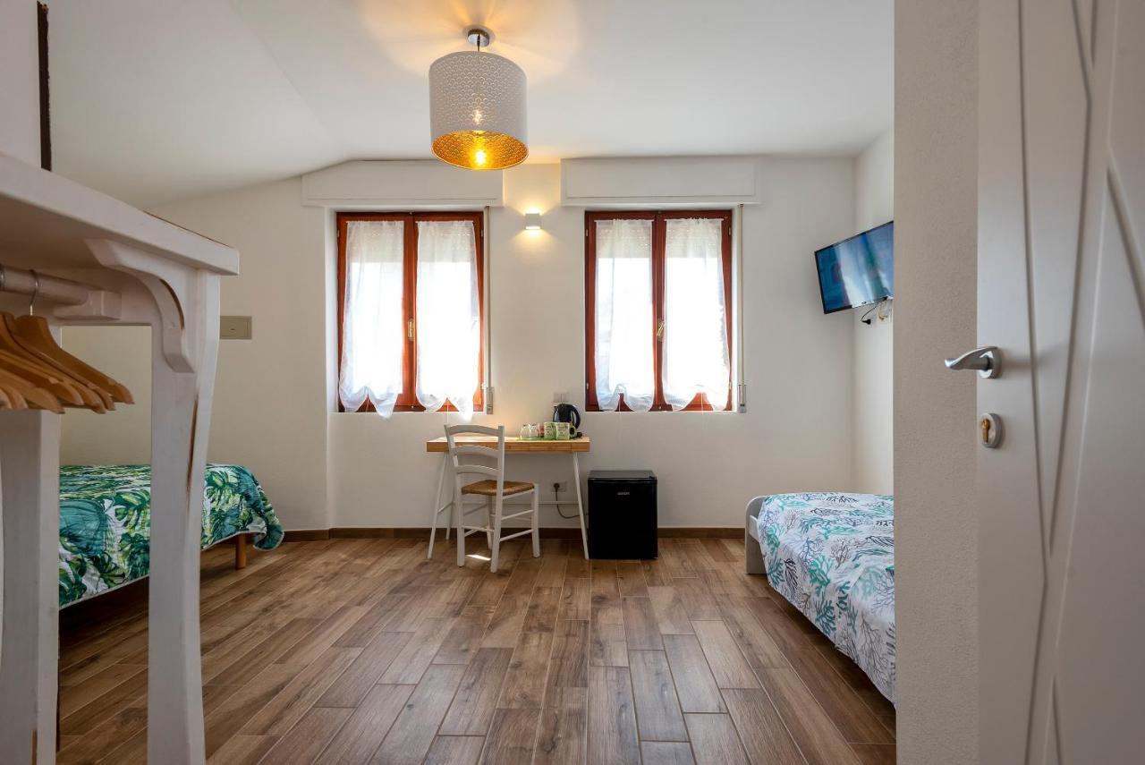Dery Alghero Holiday Rooms מראה חיצוני תמונה