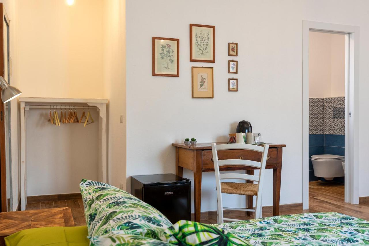 Dery Alghero Holiday Rooms מראה חיצוני תמונה
