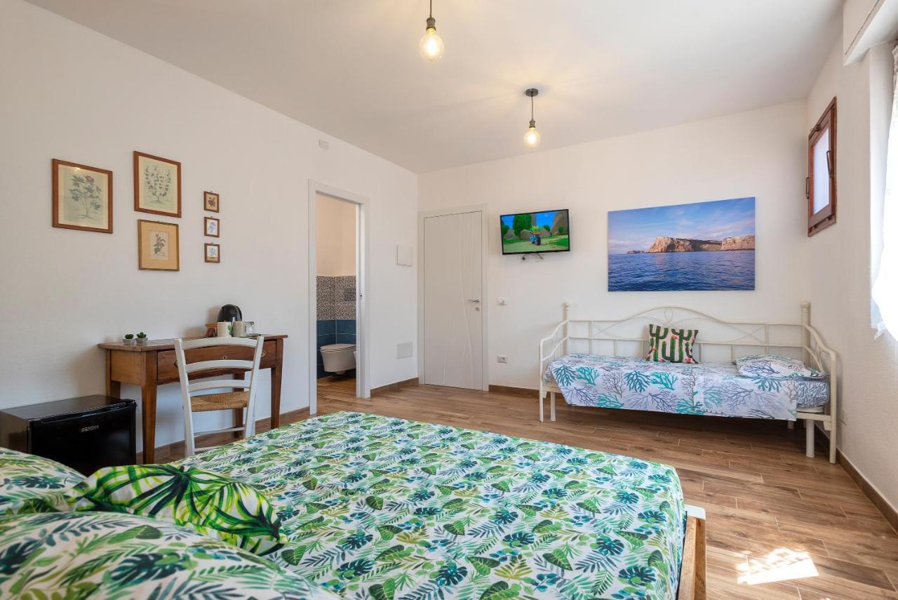 Dery Alghero Holiday Rooms מראה חיצוני תמונה