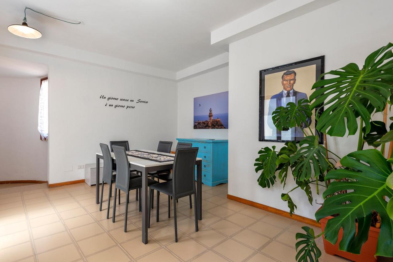 Dery Alghero Holiday Rooms מראה חיצוני תמונה