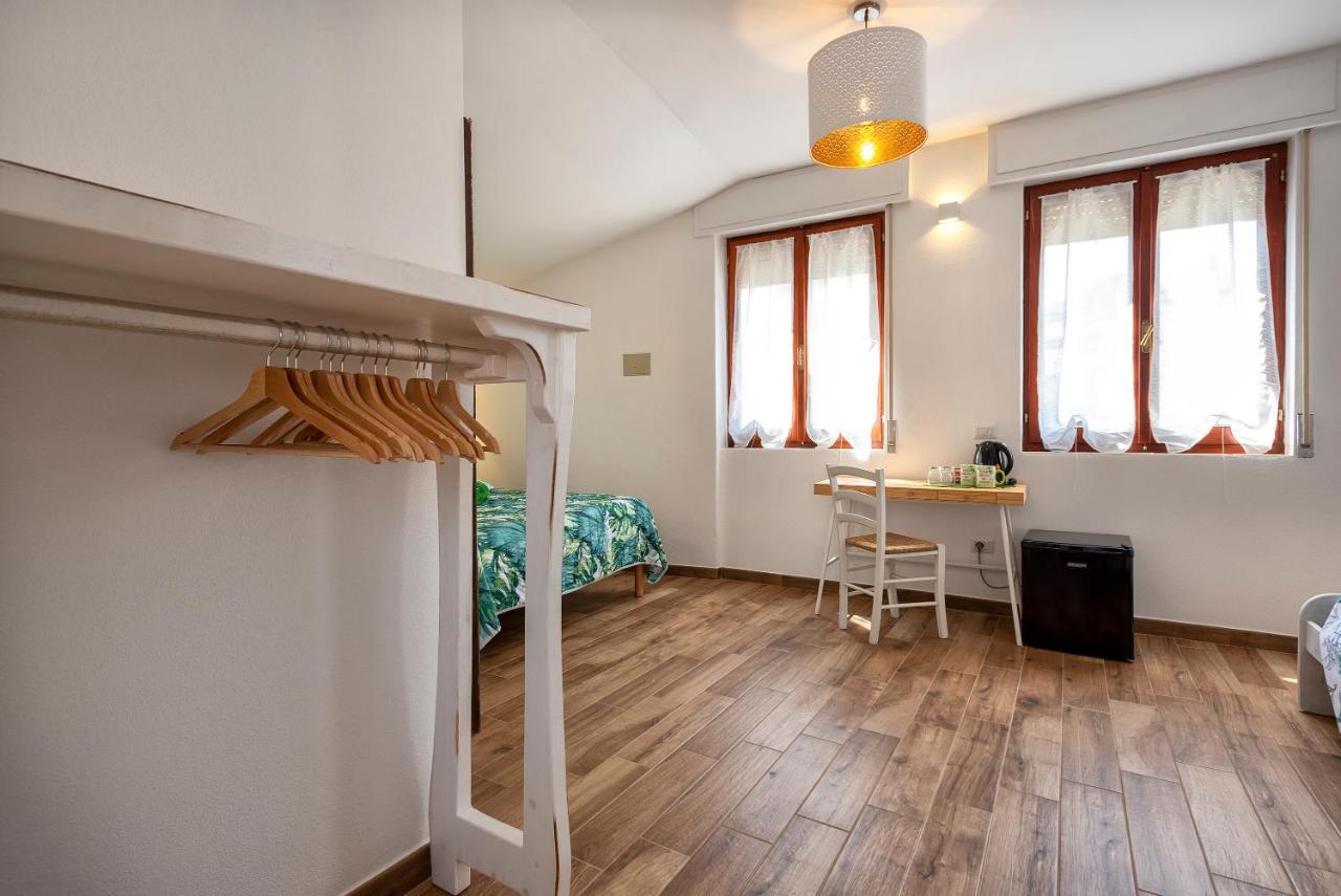 Dery Alghero Holiday Rooms מראה חיצוני תמונה