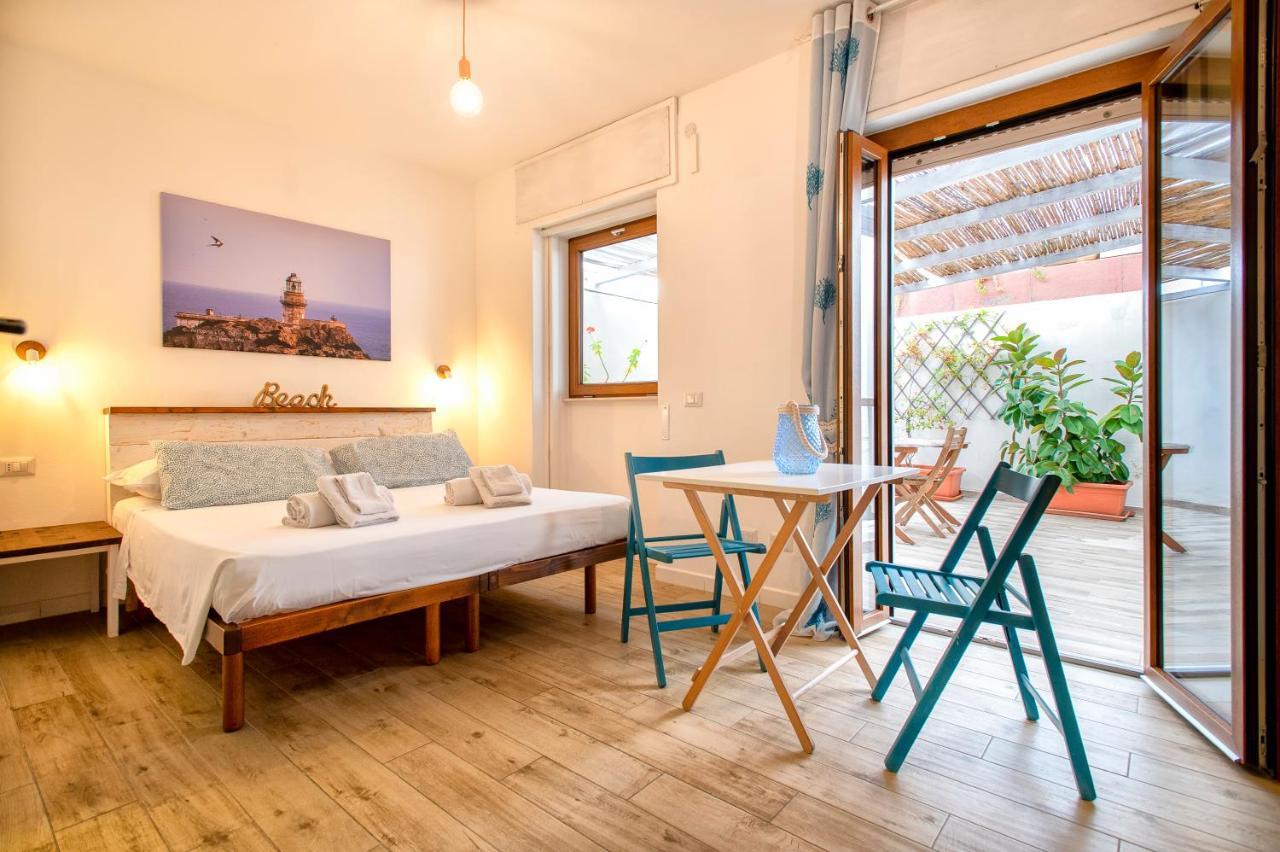 Dery Alghero Holiday Rooms מראה חיצוני תמונה