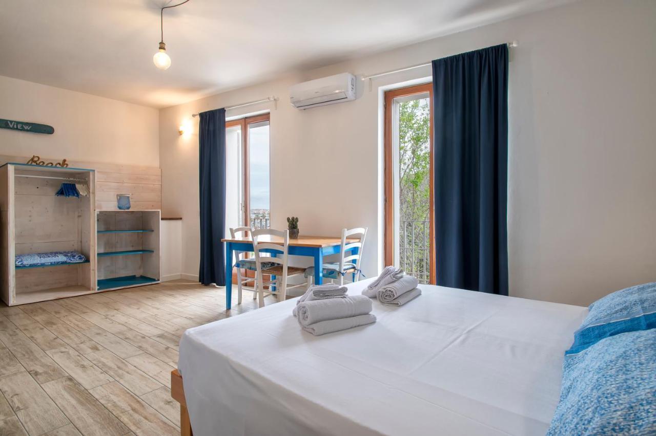 Dery Alghero Holiday Rooms מראה חיצוני תמונה